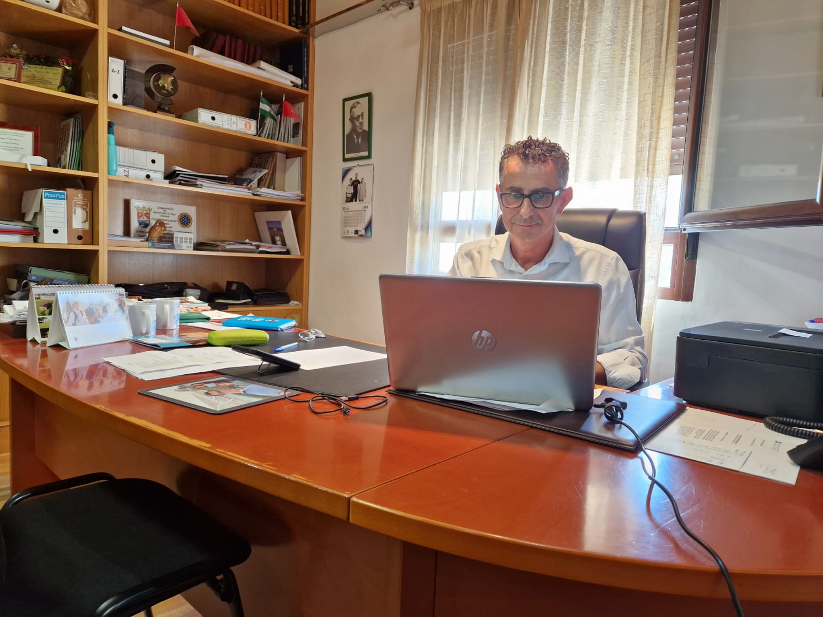 El alcalde de Barbate denuncia que no se ha reforzado la seguridad en su puerto un año después del asesinato de los guardias civiles El alcalde de Barbate denuncia que no se ha reforzado la seguridad en su puerto un año después del asesinato de los guardias civiles