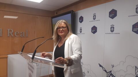 Aurora Galisteo durante la rueda de prensa Aurora Galisteo durante la rueda de prensa