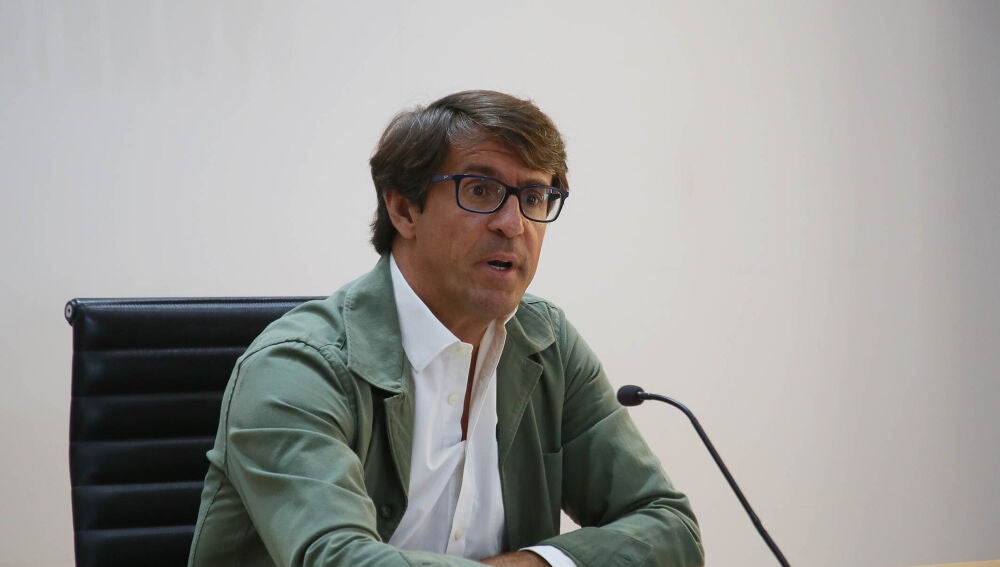 El diputado de Cultura es Juan de Dios Navarro 