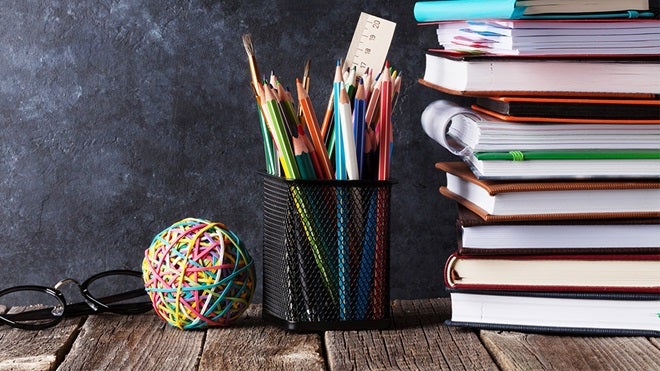 Iniciativas solidarias de material escolar y venta de libros de texto en Zaragoza Iniciativas solidarias de material escolar y venta de libros de texto en Zaragoza