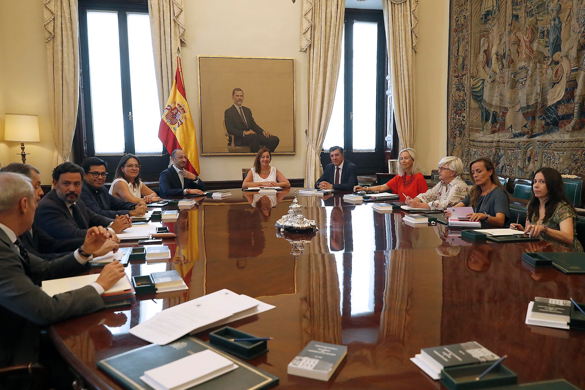 La Mesa del Congreso va a dar vía libre a los grupos de Junts y ERC con diputados prestados La Mesa del Congreso va a dar vía libre a los grupos de Junts y ERC con diputados prestados