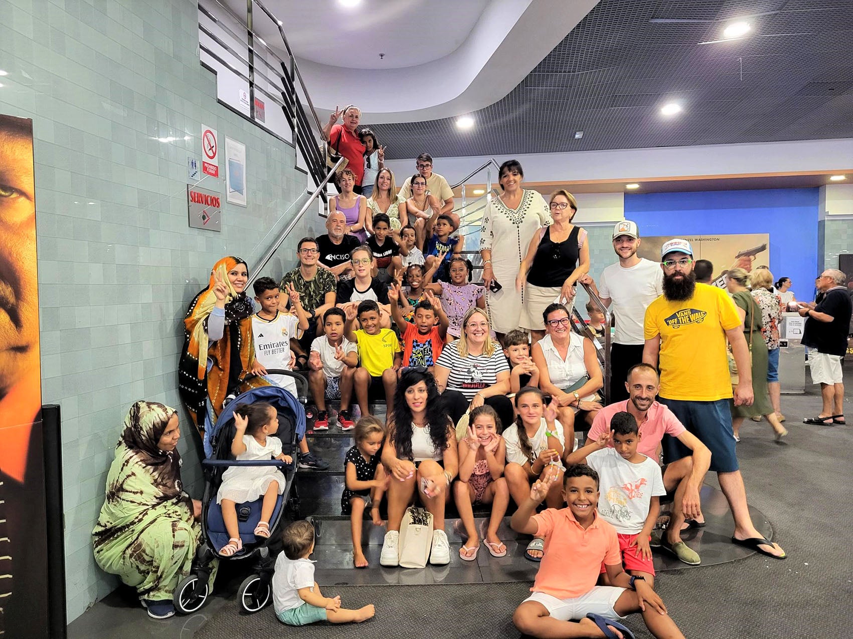 El Centro Comercial L'Aljub organiza una tarde solidaria para los niños saharauis del programa 'Vacaciones en Paz' El Centro Comercial L'Aljub organiza una tarde solidaria para los niños saharauis del programa 'Vacaciones en Paz'