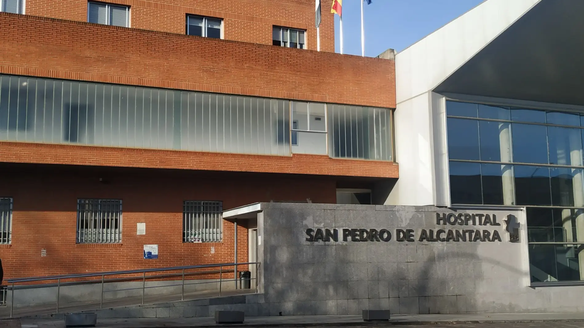 Un brote de legionela deja un muerto y seis hospitalizados en Cáceres