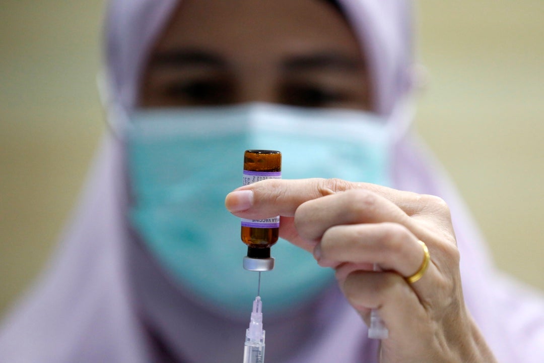 El grupo de población al que Sanidad recomienda ponerse una quinta dosis de la vacuna covid El grupo de población al que Sanidad recomienda ponerse una quinta dosis de la vacuna covid