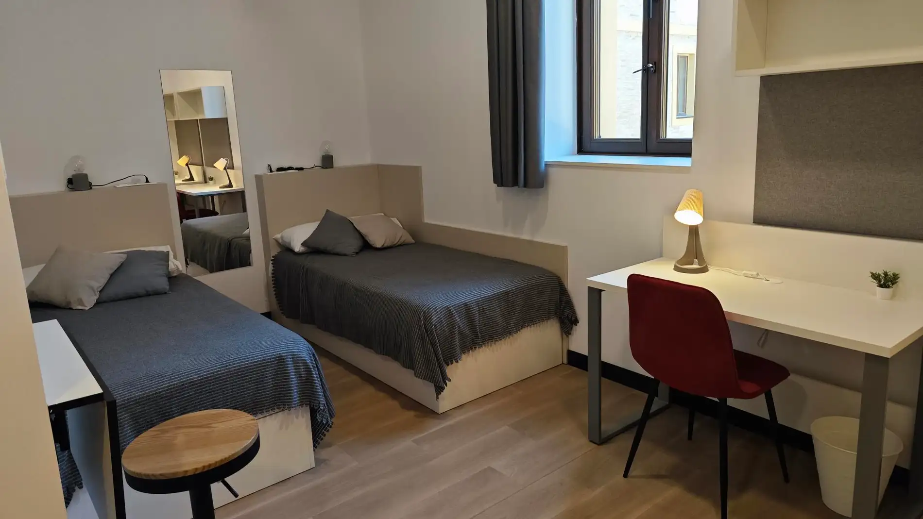 Una de las habitaciones dobles de la nueva residencia de Xior en Zaragoza