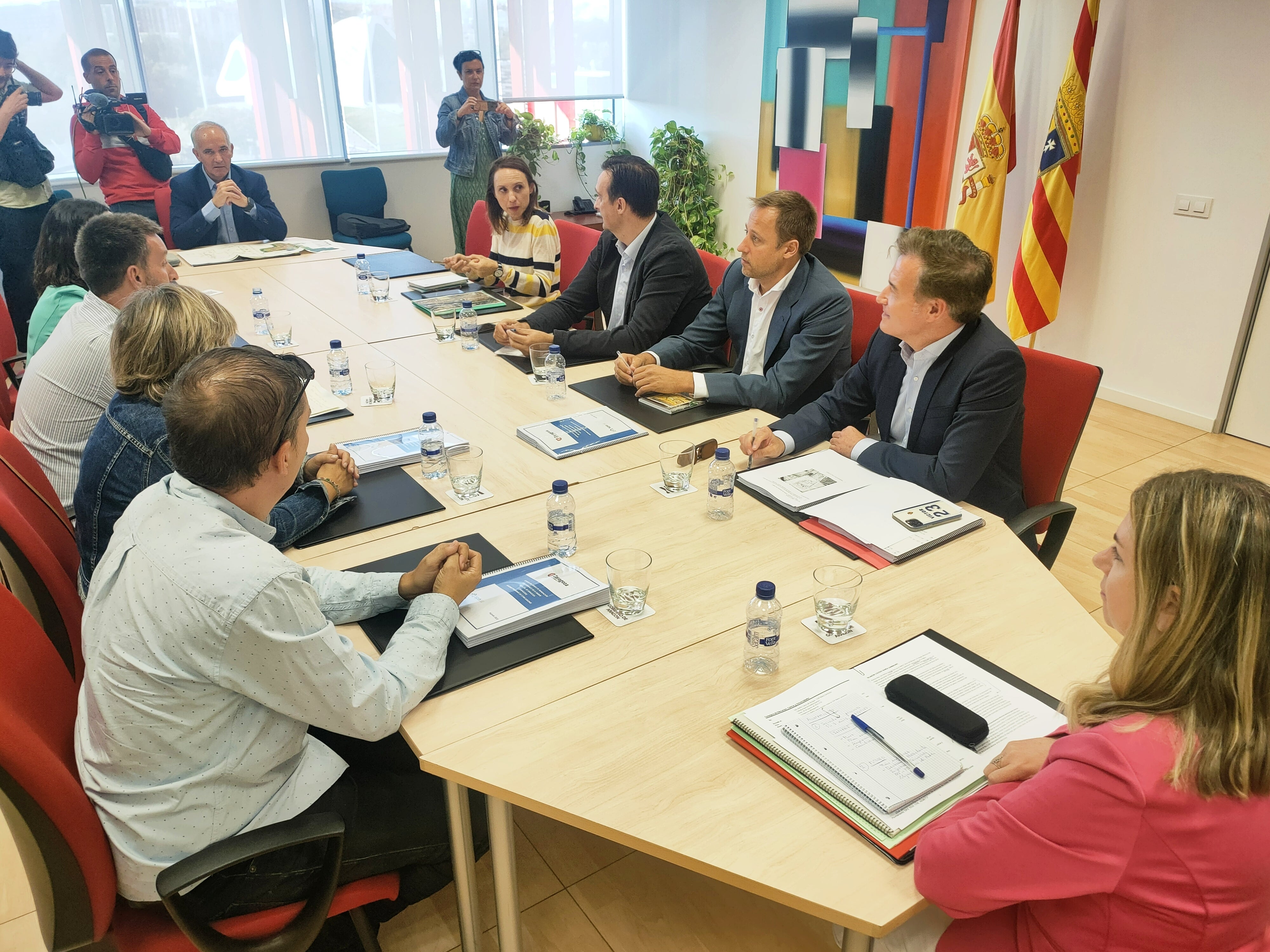 La DGA promete normalidad en la vuelta al cole del María Zambrano y el Ana María Navales La DGA promete normalidad en la vuelta al cole del María Zambrano y el Ana María Navales