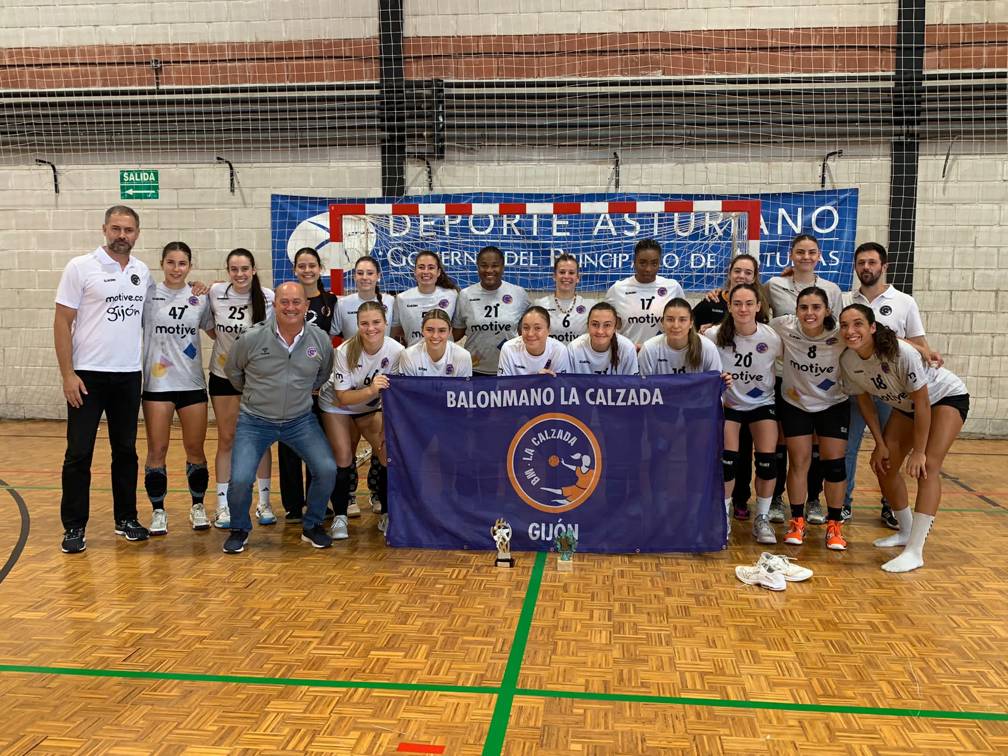 Motive.co levanta la Copa Principado Motive.co levanta la Copa Principado