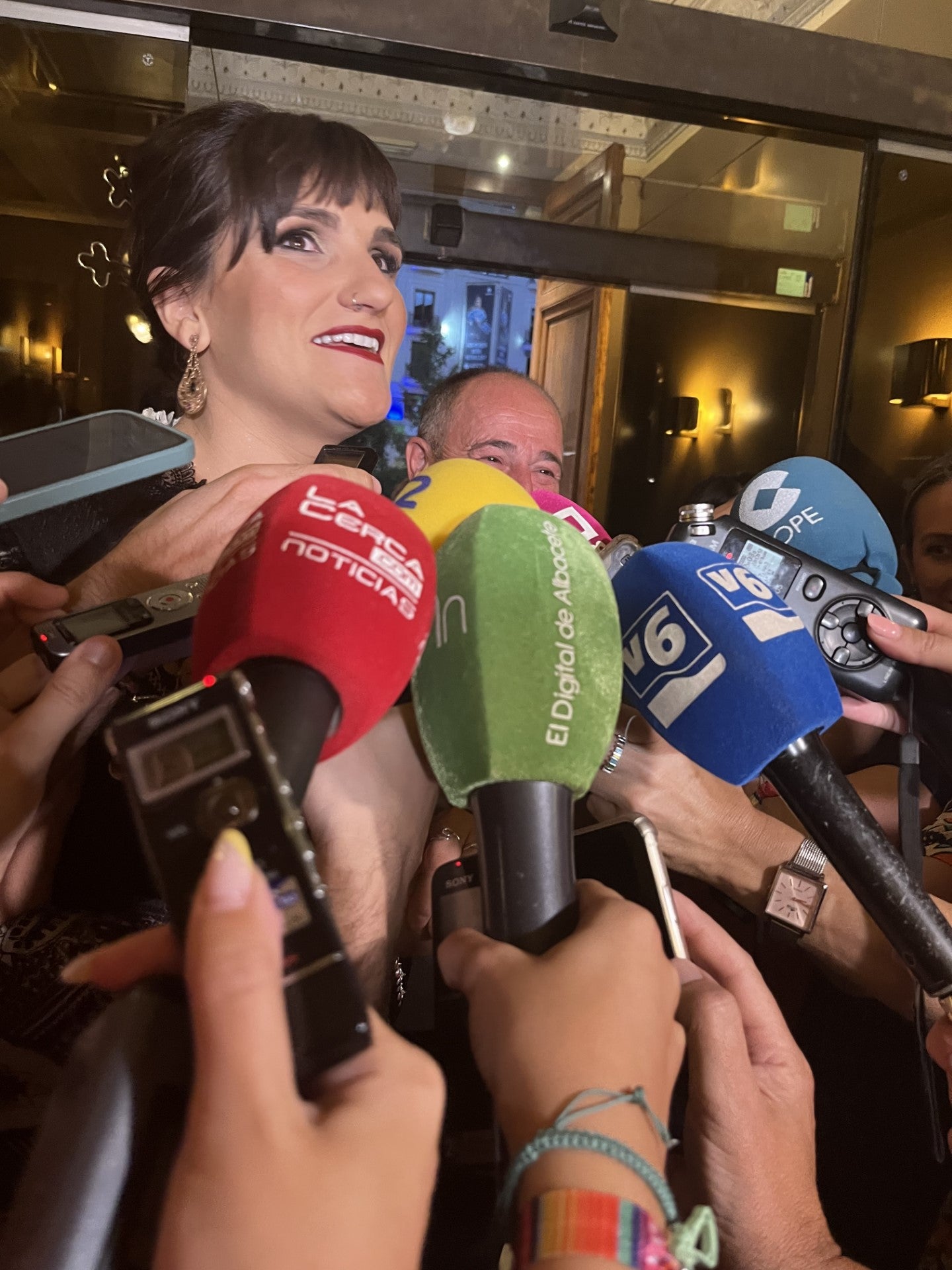 Rozalén, nombrada Cuchillera Mayor de 2023 por Aprecu Rozalén, nombrada Cuchillera Mayor de 2023 por Aprecu