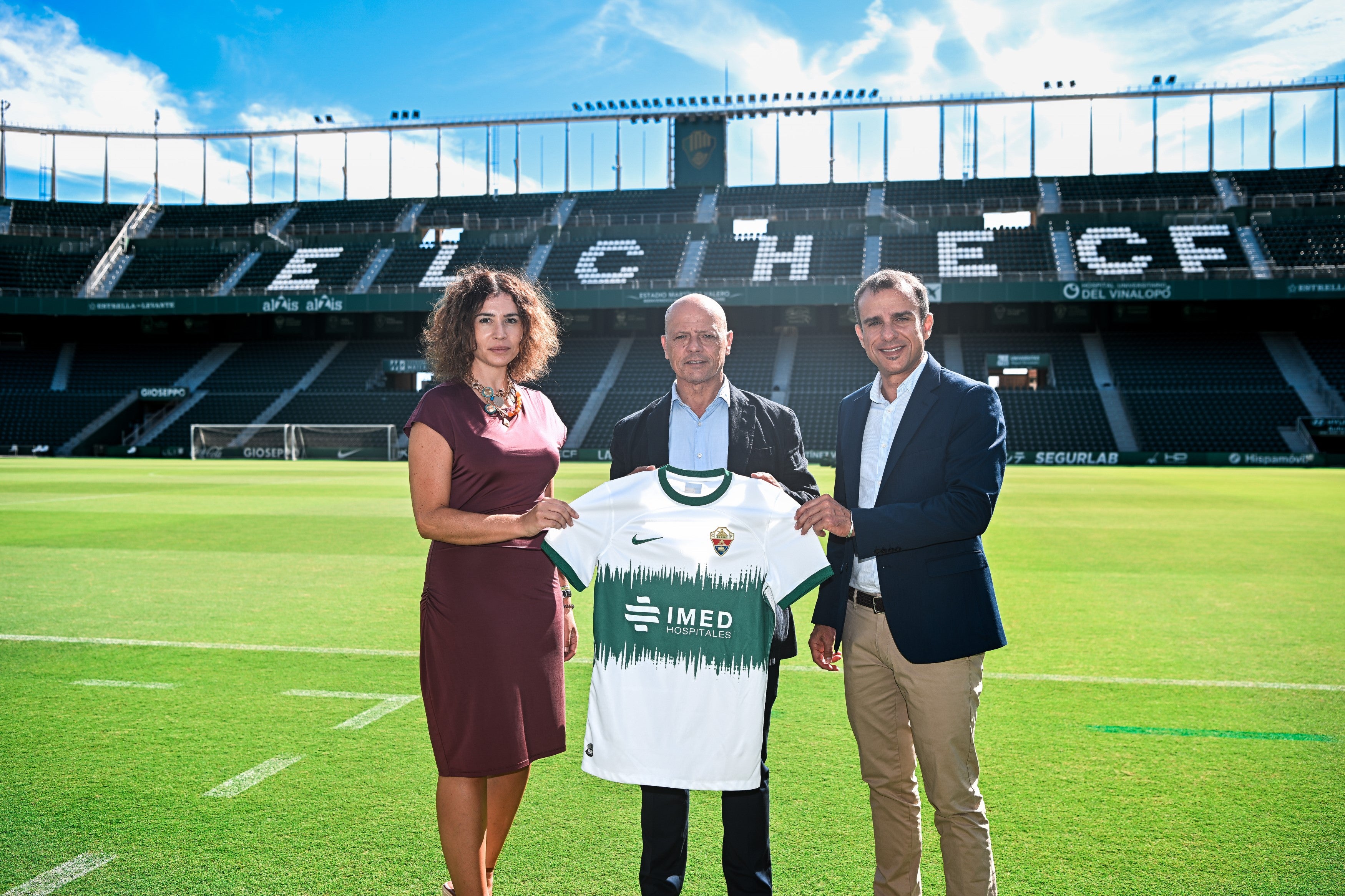 IMED Hospitales renueva como patrocinador principal del Ilicitano y del Elche Juvenil IMED Hospitales renueva como patrocinador principal del Ilicitano y del Elche Juvenil