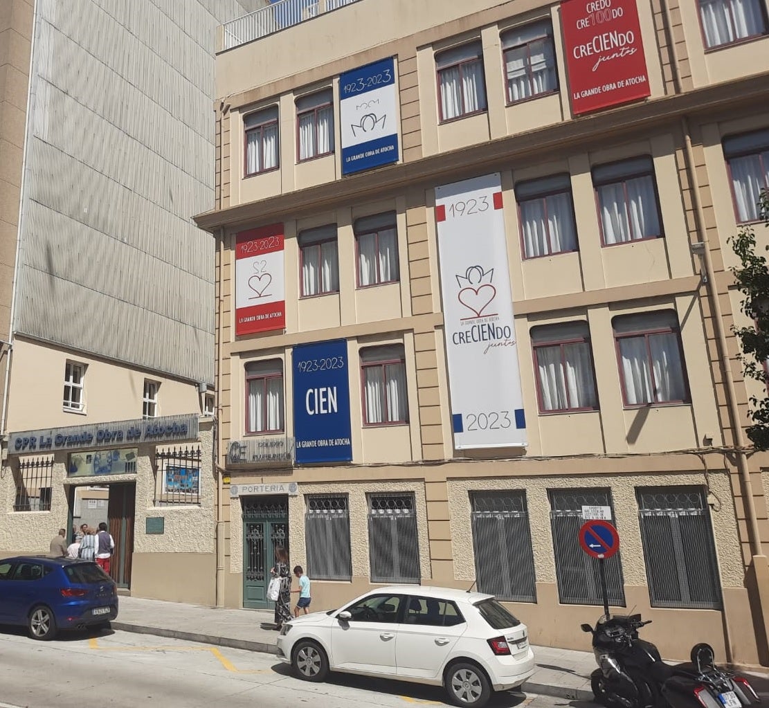 Felicidades centenarias a la familia de la Grande Obra de Atocha Felicidades centenarias a la familia de la Grande Obra de Atocha