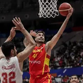 Juancho Hernangómez durante el España - Irán Juancho Hernangómez durante el España - Irán