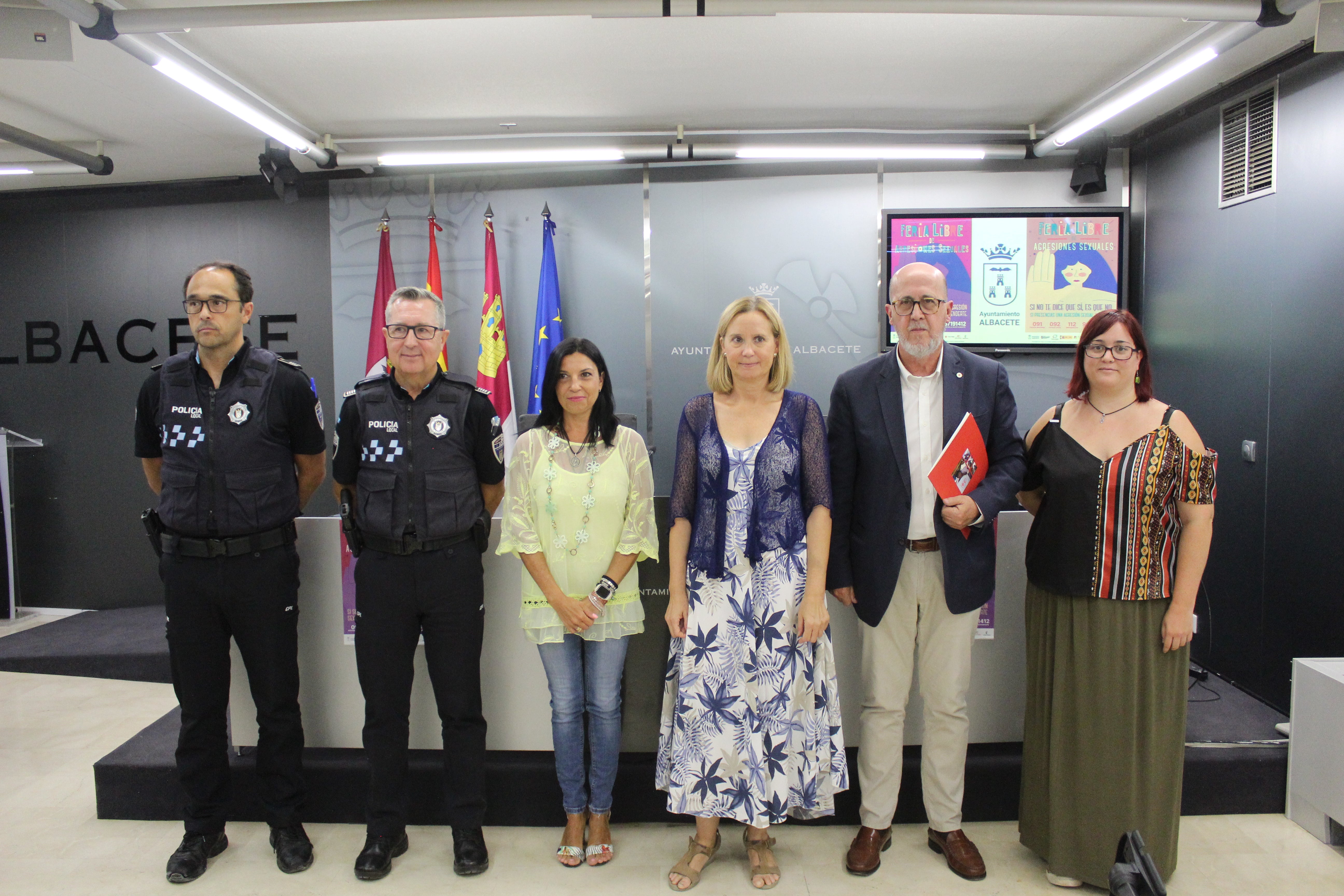El Ayuntamiento pondrá en marcha la campaña "Por una Feria libre de agresiones sexuales" en colaboración con Cruz Roja y los hosteleros El Ayuntamiento pondrá en marcha la campaña "Por una Feria libre de agresiones sexuales" en colaboración con Cruz Roja y los hosteleros