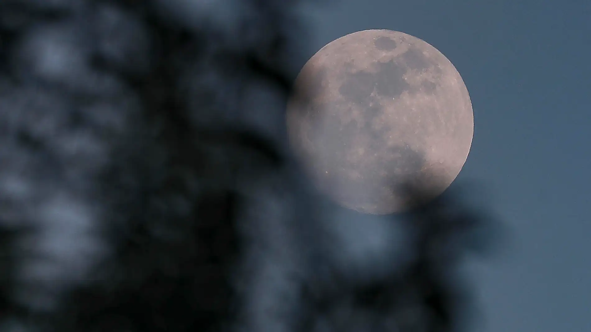 Cómo ver desde España la luna azul: cuál es la mejor hora