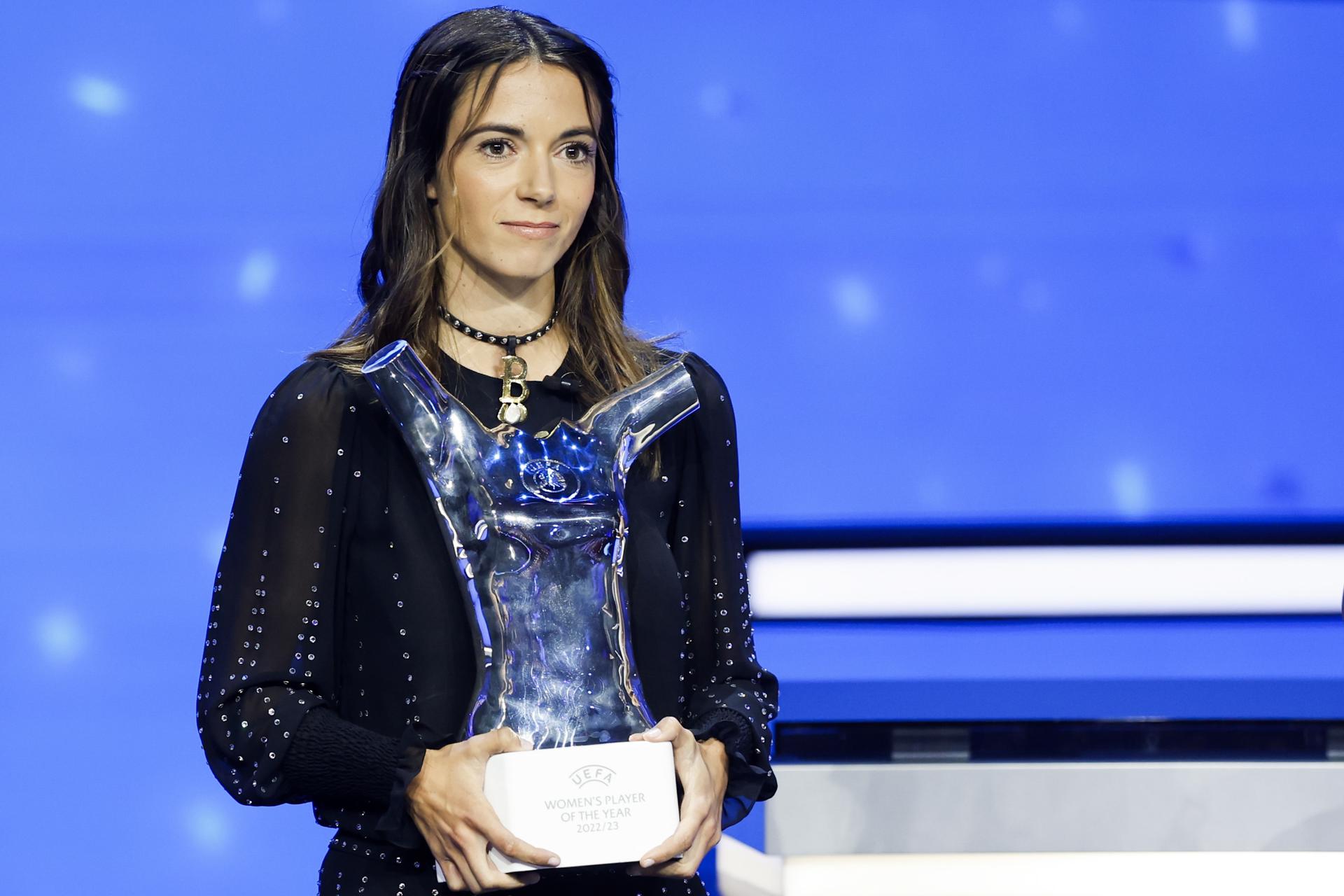 El discurso de Aitana Bonmatí tras ser nombrada mejor jugadora del año: "No debemos permitir el abuso de poder" El discurso de Aitana Bonmatí tras ser nombrada mejor jugadora del año: "No debemos permitir el abuso de poder"