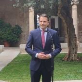 El consejero de Presidencia, Interior y Diálogo Social, Abel Bautista, ha justificado la supresión del acto institucional en la Asamblea de Extremadura 