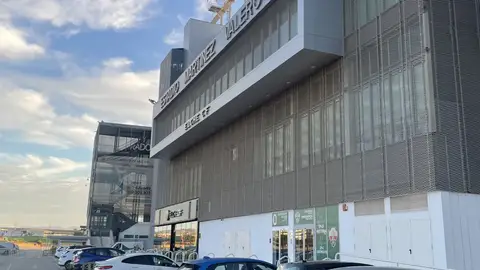 Oficinas del Martínez Valero. Oficinas del Martínez Valero.