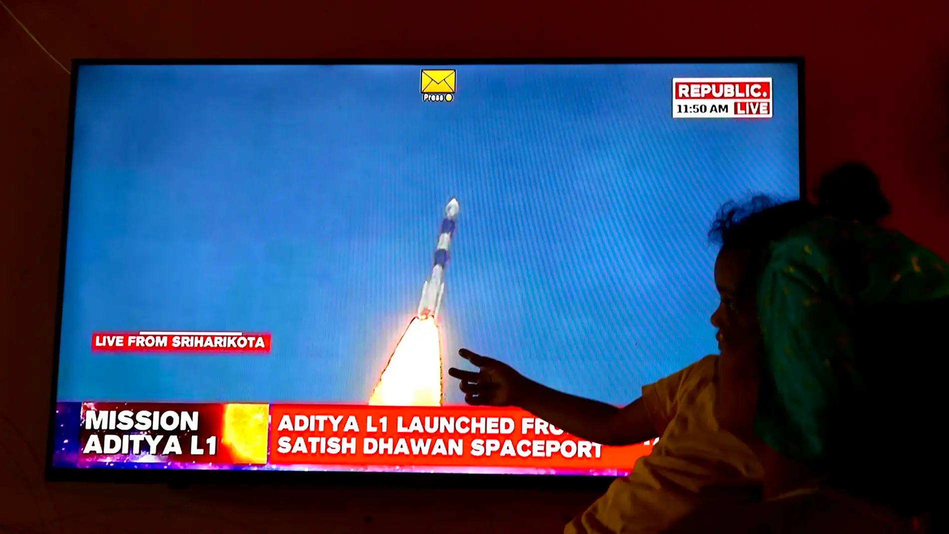La India lanza un cohete para estudiar el sol