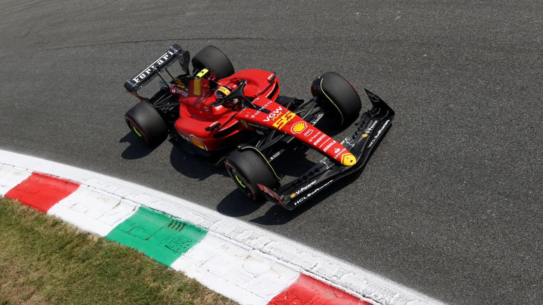 Carlos Sainz durante el GP de Italia