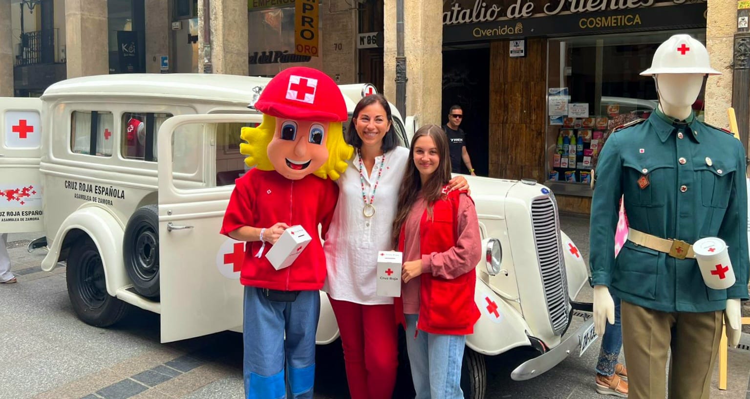 Cruz Roja en Palencia recauda más de 3400 euros en el Día de la Banderita Cruz Roja en Palencia recauda más de 3400 euros en el Día de la Banderita