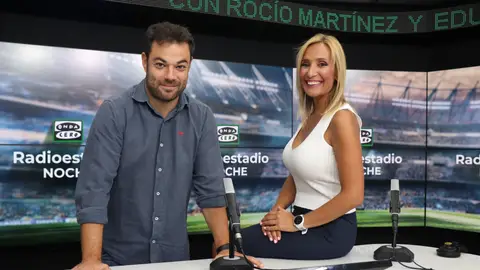 Rocío Martínez y Edu Pidal, presentadores de Radioestadio noche. Rocío Martínez y Edu Pidal, presentadores de Radioestadio noche.
