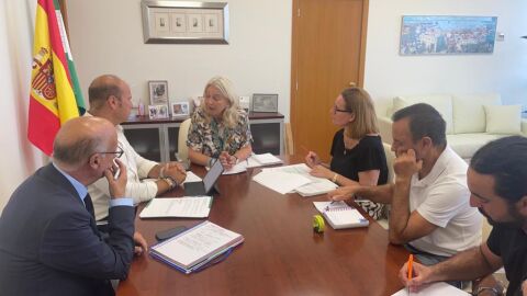 Instantes de la reuni&oacute;n entre ambas administraciones