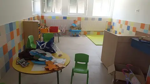 Preparativos apertura Escuela Infantil Albaladejo Preparativos apertura Escuela Infantil Albaladejo