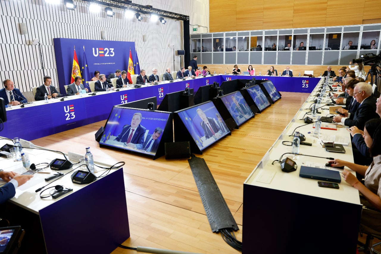 Presupuestos, ministros y agua Presupuestos, ministros y agua