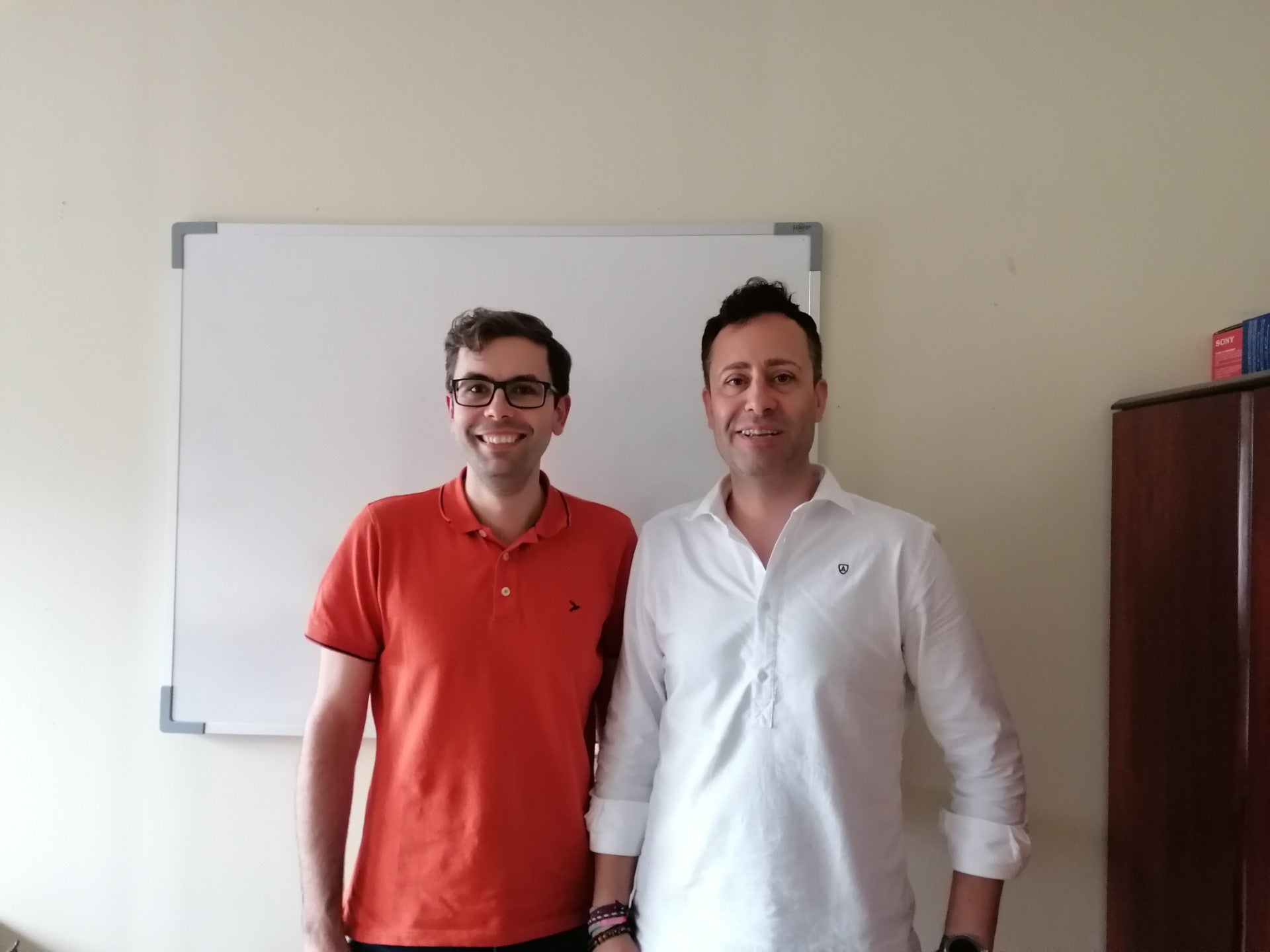 Las dos caras del AVE Las dos caras del AVE