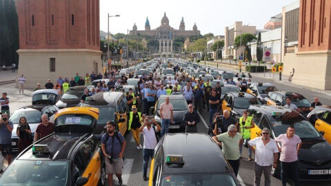 Els taxistes tornaran a protestar l'11 de setembre per denunciar la sanci&oacute; que ha imposat l'ACCO a &Eacute;lite Taxi