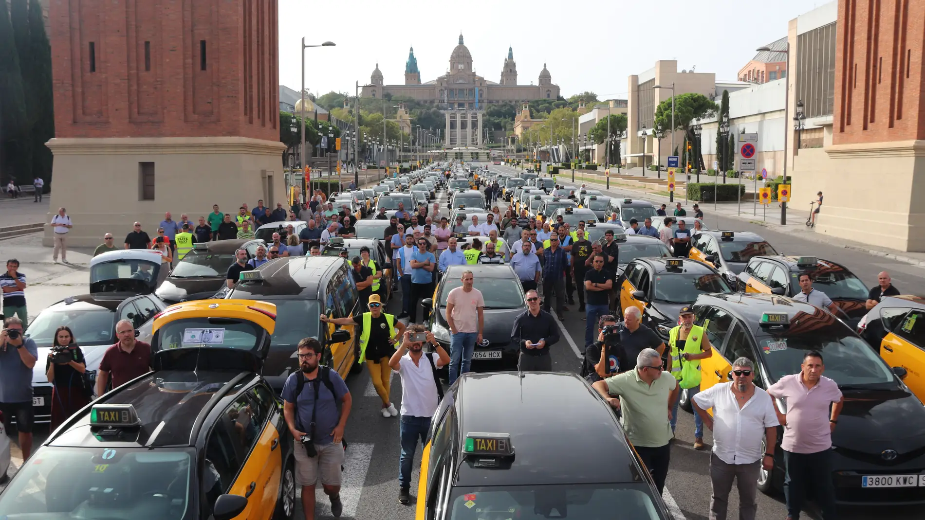 Els taxistes tornaran a protestar l'11 de setembre per denunciar la sanció que ha imposat l'ACCO a Élite Taxi