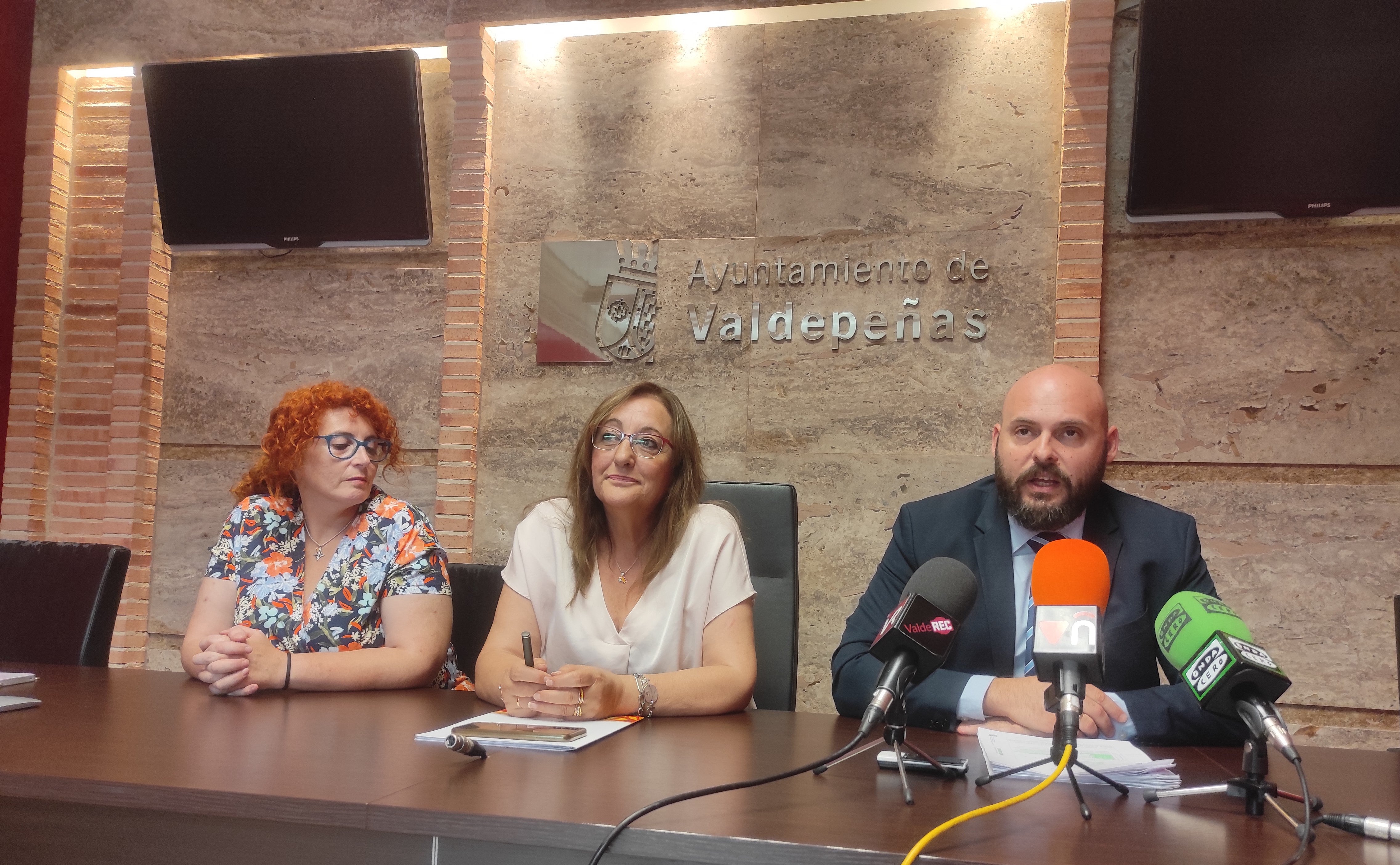 Antonio Sánchez, concejal de Vox: "Como están en minoría necesitan para gobernar al resto" Antonio Sánchez, concejal de Vox: "Como están en minoría necesitan para gobernar al resto"