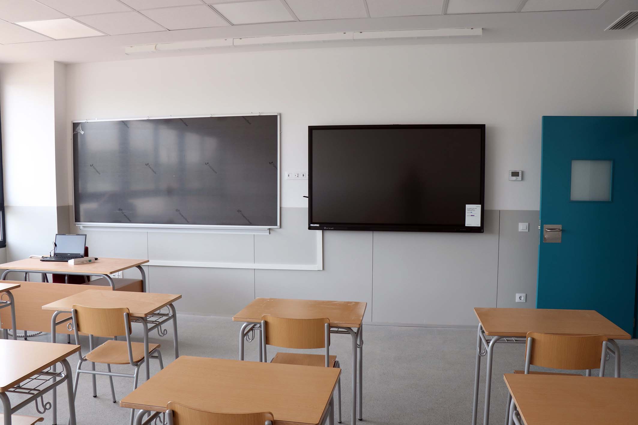 Sagunto insiste a la Generalitat sobre la saturación de las aulas: "No somos cualquier ciudad" Sagunto insiste a la Generalitat sobre la saturación de las aulas: "No somos cualquier ciudad"