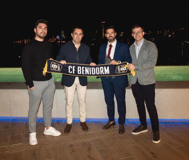 Agustín Alves, del C.F. Benidorm: "Ya tenemos 15 embajadores del club" Agustín Alves, del C.F. Benidorm: "Ya tenemos 15 embajadores del club"