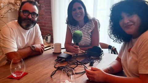 Con Javier Calleja y Alicia Gutiérrez Mármol, en Más de Uno Málaga