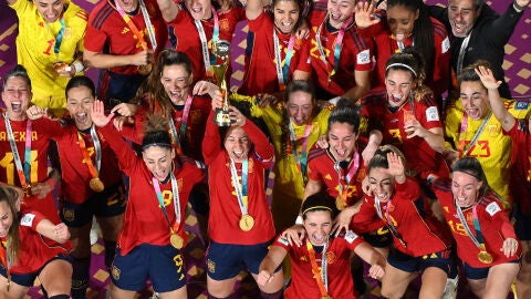 Seis espa&ntilde;olas entre las candidatas al Bal&oacute;n de Oro femenino; Rodri, &uacute;nico espa&ntilde;ol en la lista masculina