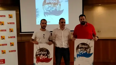 Pablo Pérez (director del festival, Carlos Sampériz (diputado de Cultura) y Josechu Marín (alcalde de Alcalá de Gurrea). Pablo Pérez (director del festival, Carlos Sampériz (diputado de Cultura) y Josechu Marín (alcalde de Alcalá de Gurrea).