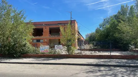 Comunidades de Vecinos de Torrejón de Ardoz presentan alegaciones contra la construcción de una gasolinera en la calle Grafito Parcela en la calle Grafito de Torrejón de Ardoz donde podría ubicarse una nueva gasolinera