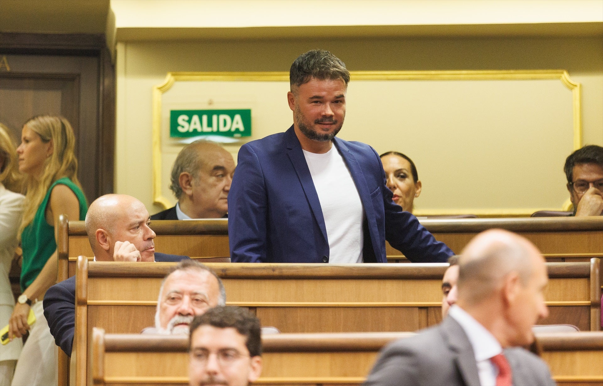 El PP pide a la Mesa del Congreso que disuelva los grupos de ERC y Junts y los integre en el Mixto El PP pide a la Mesa del Congreso que disuelva los grupos de ERC y Junts y los integre en el Mixto