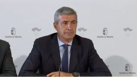 C-LM pide limpiar cauces de ríos y arroyos a su paso por núcleos urbanos para evitar catástrofes como la última DANA C-LM pide limpiar cauces de ríos y arroyos a su paso por núcleos urbanos para evitar catástrofes como la última DANA