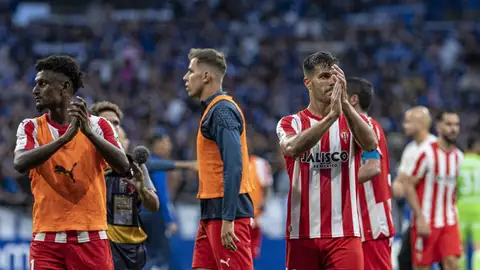 El Sporting saluda a su afición El Sporting saluda a su afición