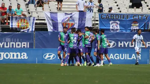 El Málaga celebra la victoria en Mallorca El Málaga celebra la victoria en Mallorca