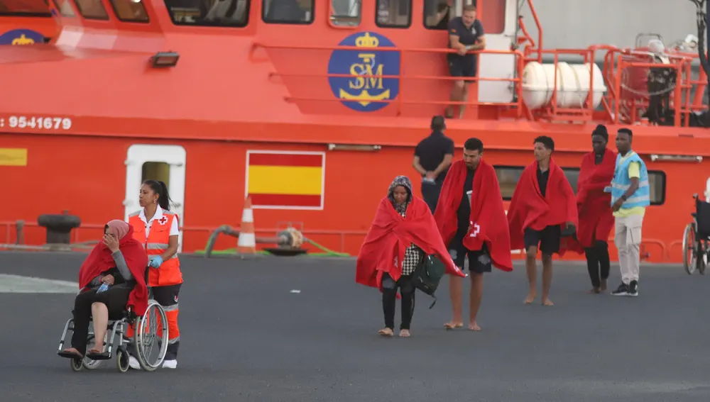 Grupo de migrantes rescatados ayer en las costas de Lanzarote