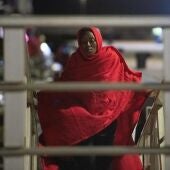 Mujer rescatada en un grupo de migrantes anoche en la costa de Fuerteventura 