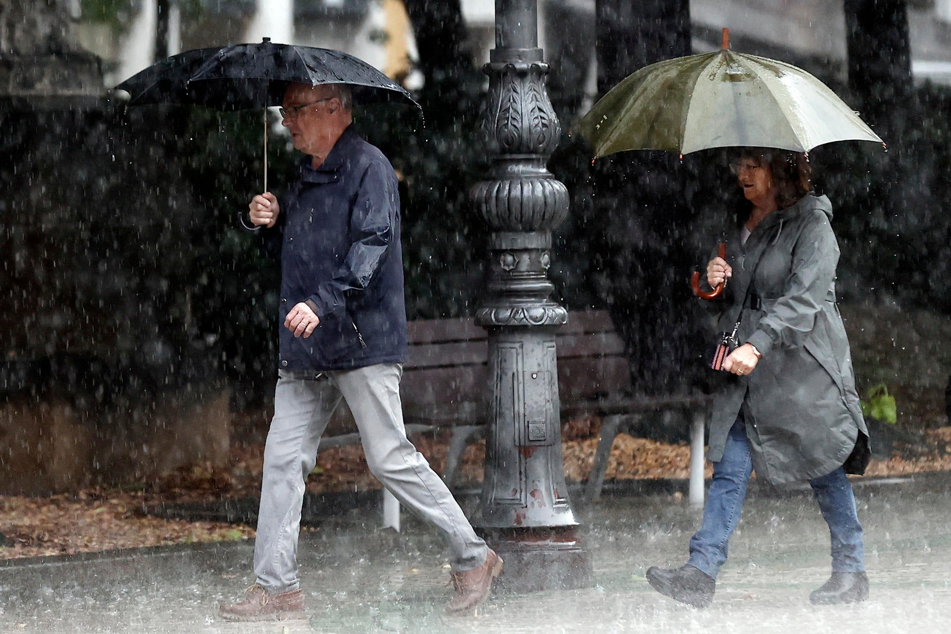 Nueve comunidades autónomas de la mitad noreste peninsular, en riesgo por lluvias y tormentas Nueve comunidades autónomas de la mitad noreste peninsular, en riesgo por lluvias y tormentas