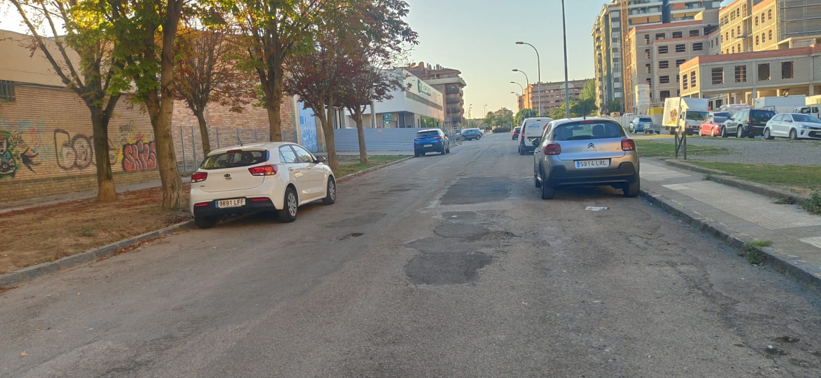 Vox denuncia el mal estado de muchas calzadas y asfaltos en Aragón Vox denuncia el mal estado de muchas calzadas y asfaltos en Aragón