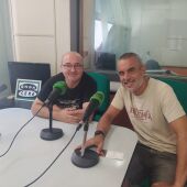 Mariano Sánchez y Rafa Gutiérrez en los estudios de Onda Cero Gijón
