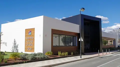 Centro Social Platja Albir, donde se imparte la jornada sobre la Unión Europea Centro Social Platja Albir, donde se imparte la jornada sobre la Unión Europea