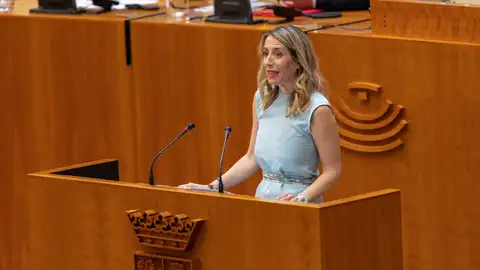 El Gobierno de María Guardiola anuncia su primera bajada de impuestos El Gobierno de María Guardiola anuncia su primera bajada de impuestos