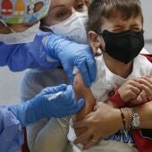 Campaña de la gripe y del virus sincitial en niños: edades y tipos de vacunas