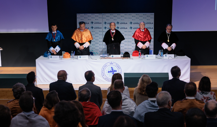 La Universidad Loyola celebra la apertura de su undécimo curso académico. La Universidad Loyola celebra la apertura de su undécimo curso académico.
